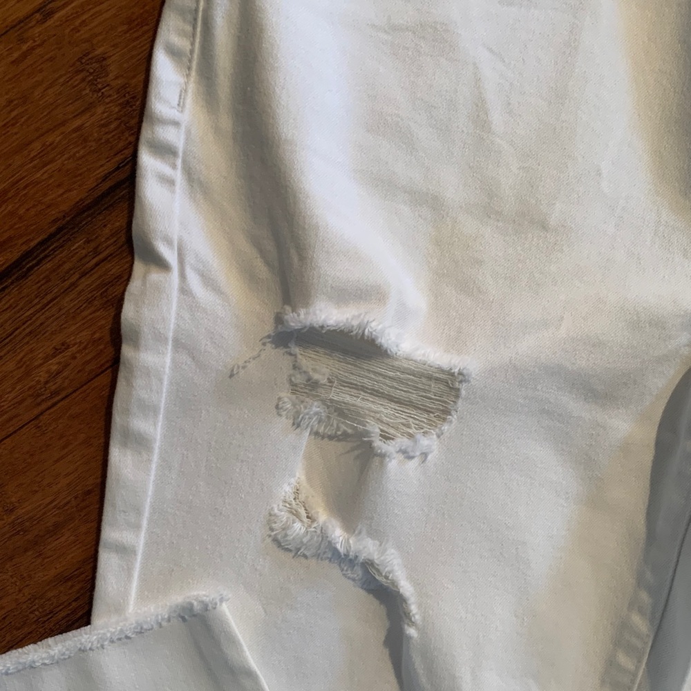 Maurices White Distressed Skinny Jeans - Picture 3 of 7